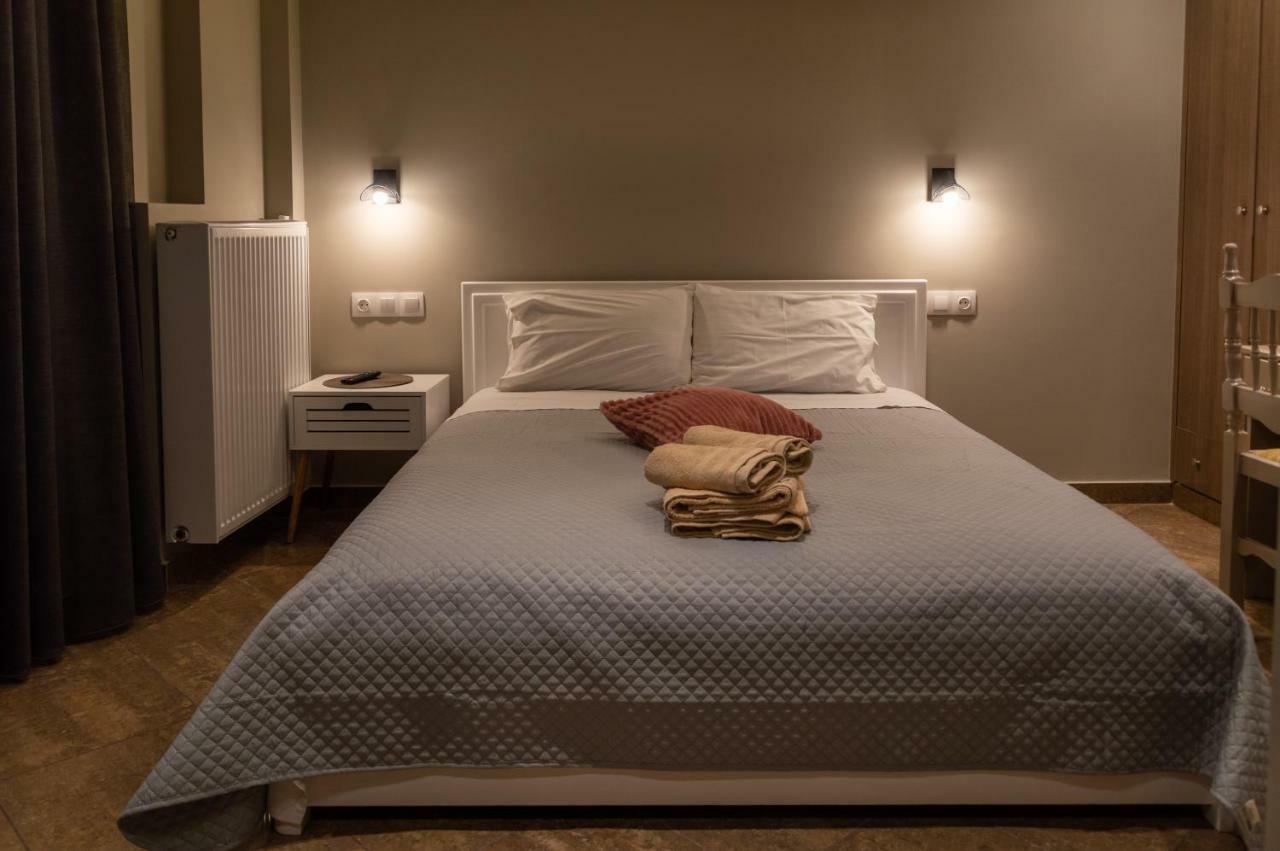 Maltezos Rooms Méthana Exterior foto