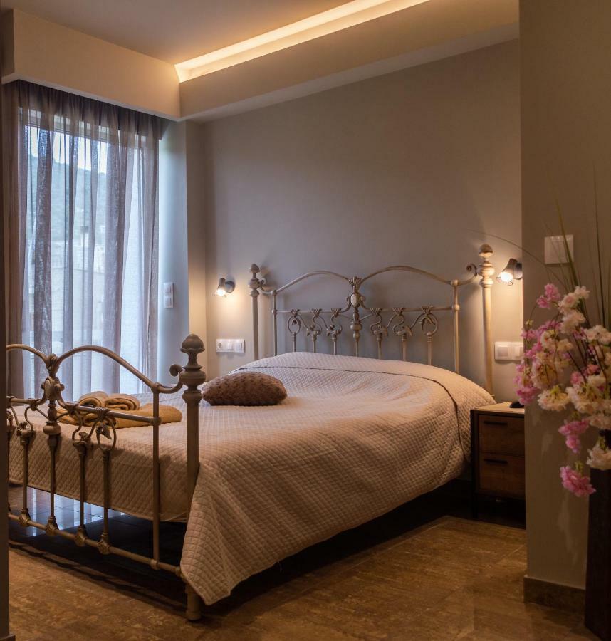 Maltezos Rooms Méthana Exterior foto